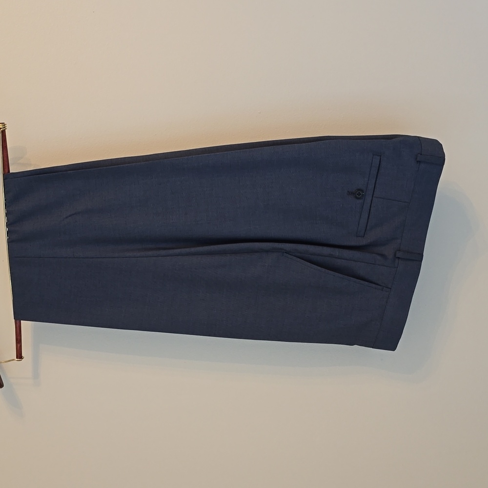 Reaction Kenneth Cole Pants, 44L W37